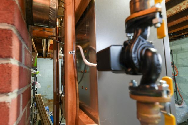 31 Sand Hill Road, Essex, VT 05452