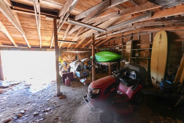 31 Sand Hill Road, Essex, VT 05452