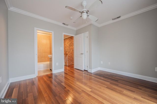 226 S EAST AVE S, Baltimore, MD 21224
