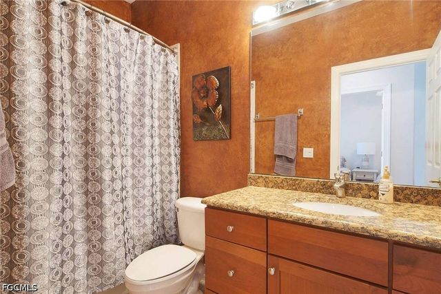 10514 Bella Vista DR, Fort Myers, FL 33913