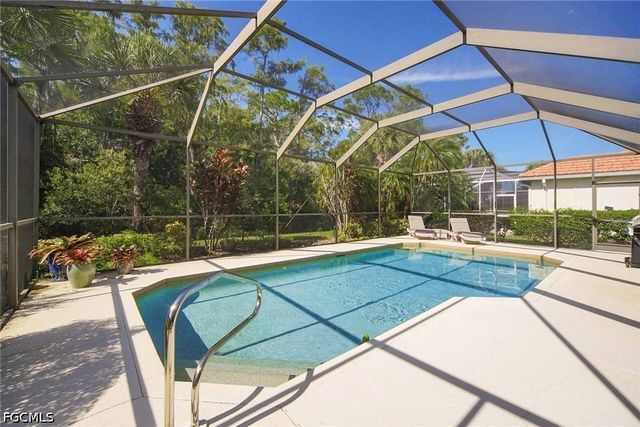 10514 Bella Vista DR, Fort Myers, FL 33913
