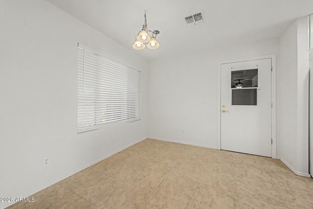1530 W PAMPA Avenue, Mesa, AZ 85202