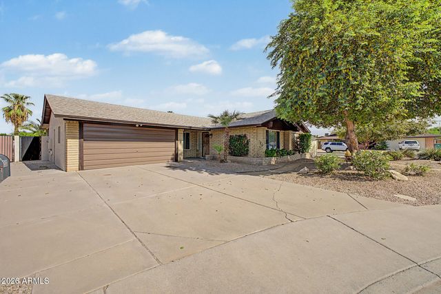 1530 W PAMPA Avenue, Mesa, AZ 85202