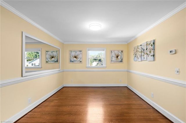 590 N Peace Haven Road, Winston-salem, NC 27104