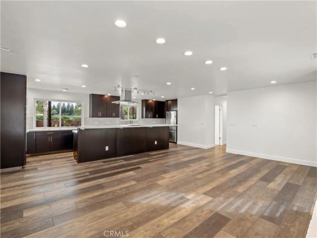 9226 N Fowler, Clovis, CA 93619