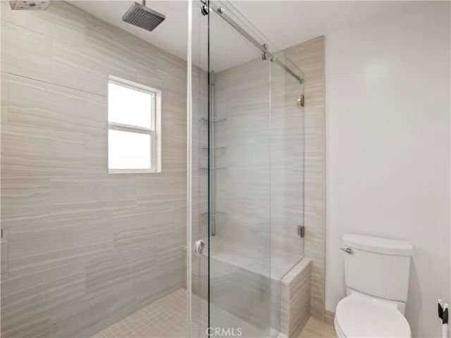 9226 N Fowler, Clovis, CA 93619