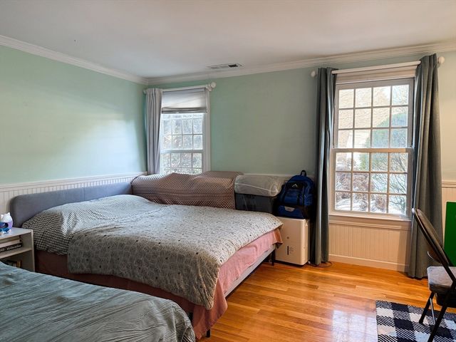 53 Jericho Rd B, Weston, MA 02493