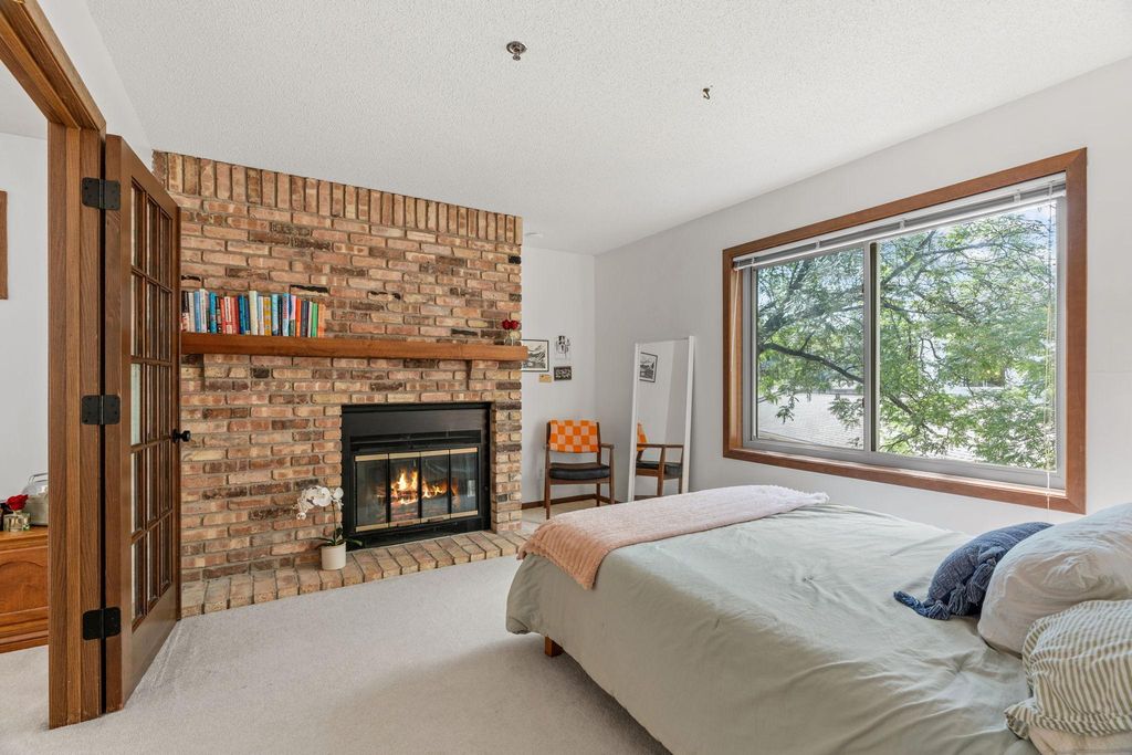 2100 Ridge Drive 22, Saint Louis Park, MN 55416 — photo 3