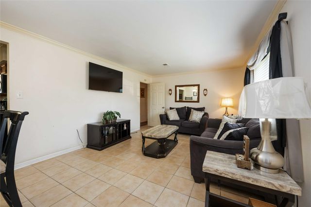 7337 Howton Street, Houston, TX 77028