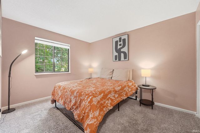 2710 Covington Pines Place, Fort Wayne, IN 46804