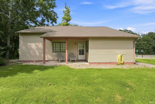 2710 Covington Pines Place, Fort Wayne, IN 46804