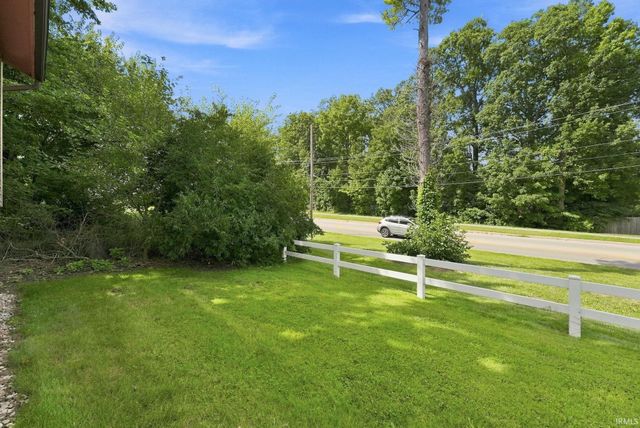 2710 Covington Pines Place, Fort Wayne, IN 46804
