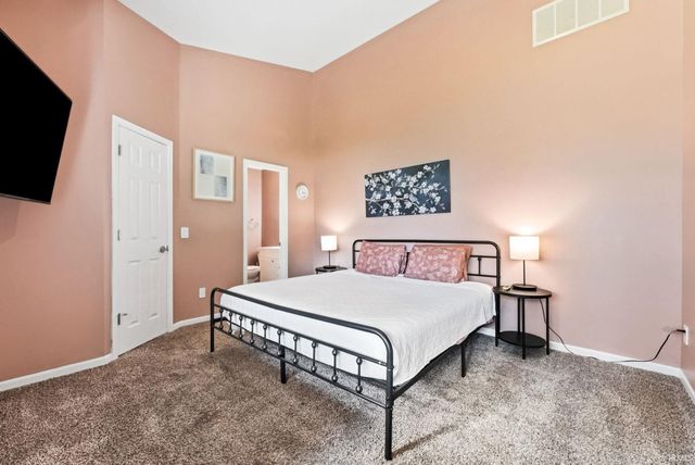 2710 Covington Pines Place, Fort Wayne, IN 46804