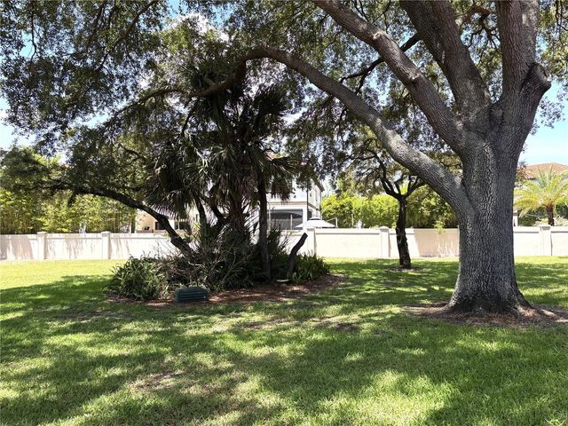 8048 SANDPOINT BOULEVARD, Orlando, FL 32819