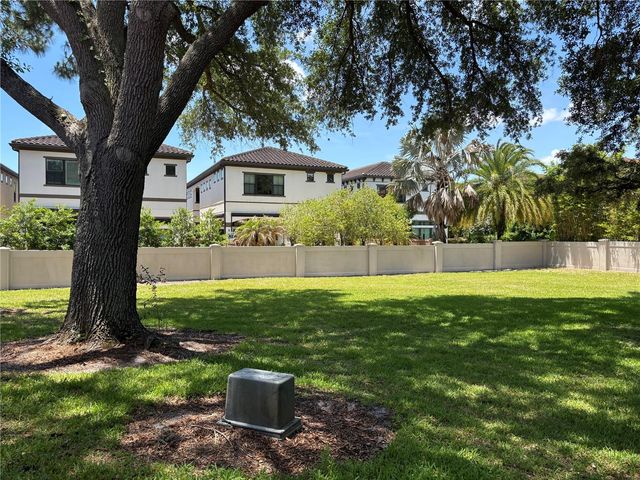 8048 SANDPOINT BOULEVARD, Orlando, FL 32819