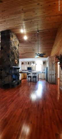 2619 County Farm Road, London, KY 40741