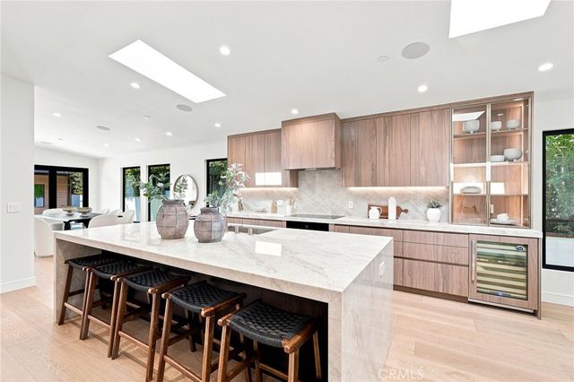 14627 Huston, Sherman Oaks, CA 91403