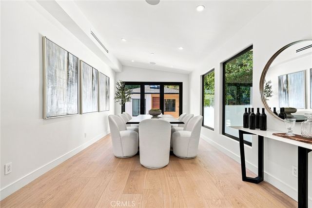 14627 Huston, Sherman Oaks, CA 91403