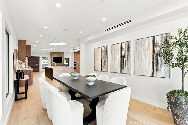 14627 Huston, Sherman Oaks, CA 91403