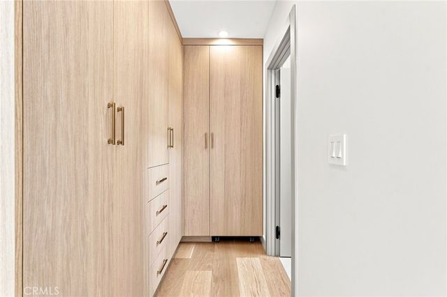 14627 Huston, Sherman Oaks, CA 91403