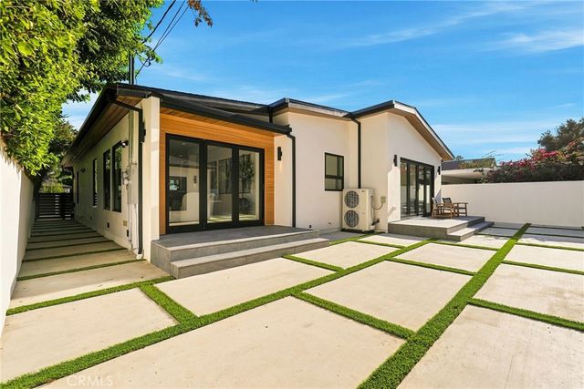 14627 Huston, Sherman Oaks, CA 91403