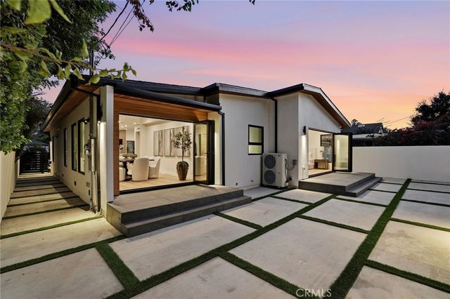 14627 Huston, Sherman Oaks, CA 91403