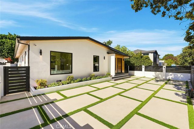 14627 Huston, Sherman Oaks, CA 91403