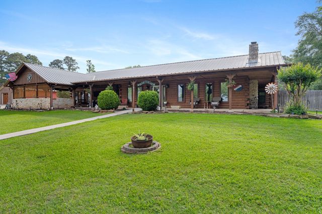 183 Lakeview Drive S, Livingston, TX 77351