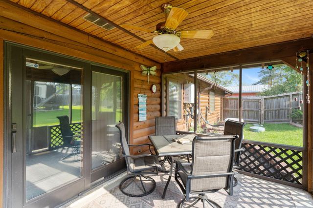 183 Lakeview Drive S, Livingston, TX 77351