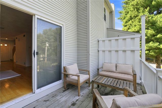 106 Trellis Drive, West Warwick, RI 02893