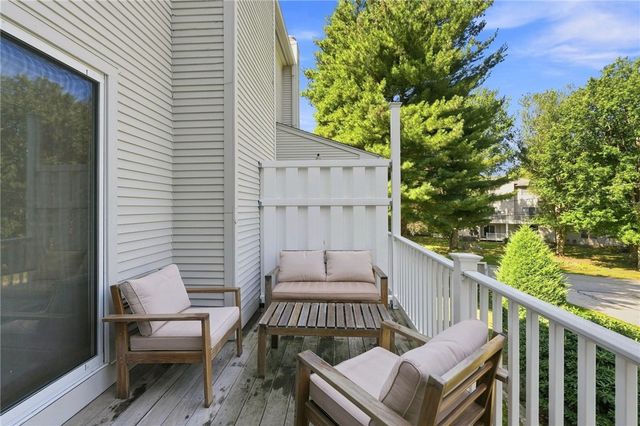 106 Trellis Drive, West Warwick, RI 02893