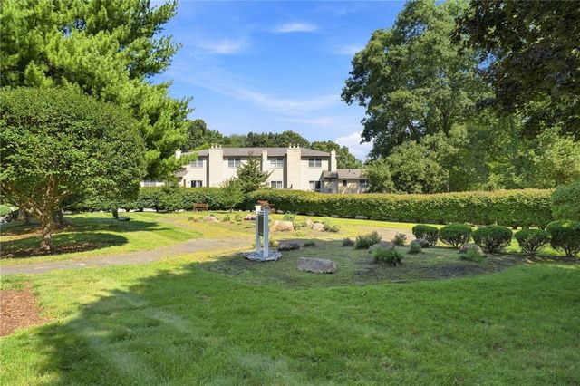106 Trellis Drive, West Warwick, RI 02893
