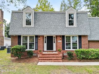 4325 Appleton Way, Wilmington, NC 28412