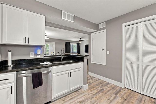 2657 Lenox Road NE A-1, Atlanta, GA 30324