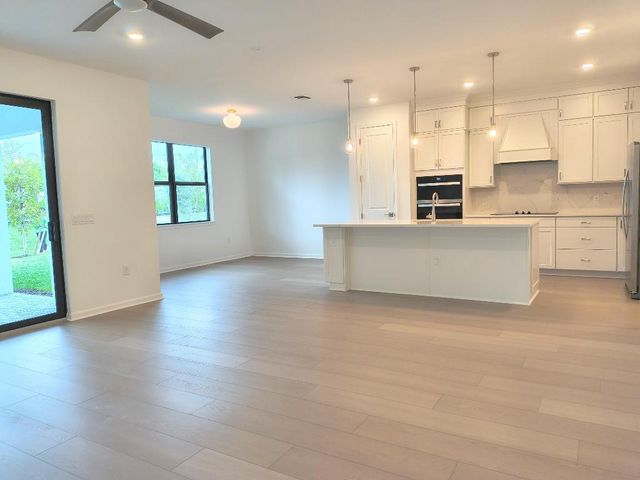 9713 Chora Tunel Way, Lake Worth, FL 33467