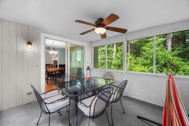 32 Raeder Drive, Stratham, NH 03885