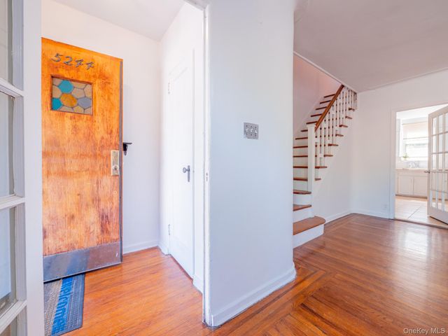 5244 79th Street, Elmhurst, NY 11373
