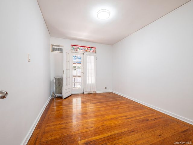 5244 79th Street, Elmhurst, NY 11373