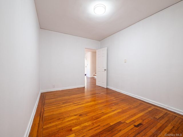 5244 79th Street, Elmhurst, NY 11373