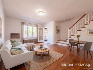 5244 79th Street, Elmhurst, NY 11373