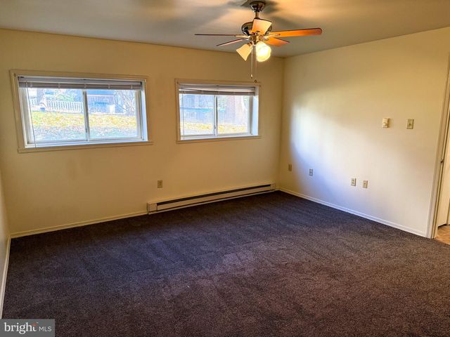 607 N HIGH ST, Duncannon, PA 17020