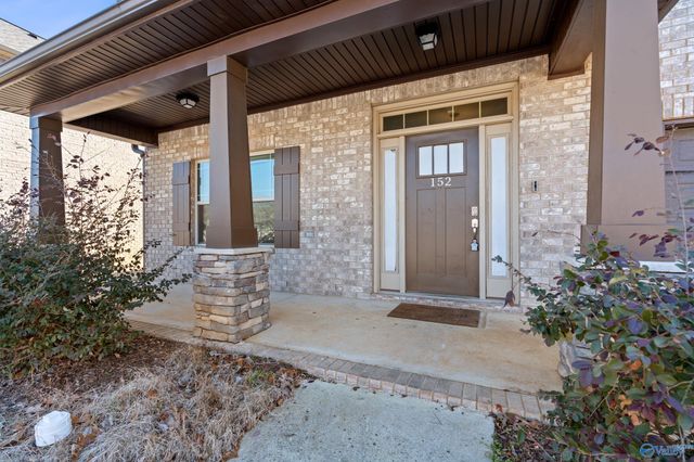 152 Kingswood Drive, Huntsville, AL 35806