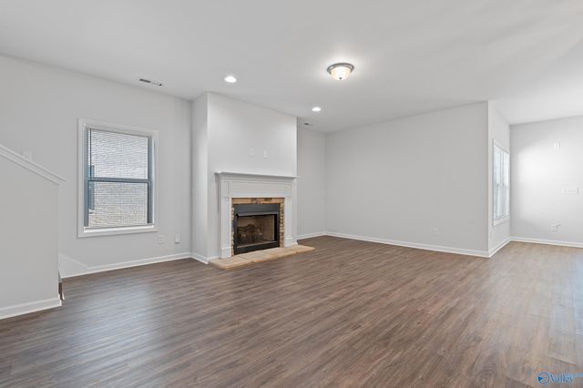 152 Kingswood Drive, Huntsville, AL 35806