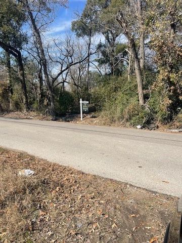 Lot 21 & 22 Creekmont Drive, Houston, TX 77091