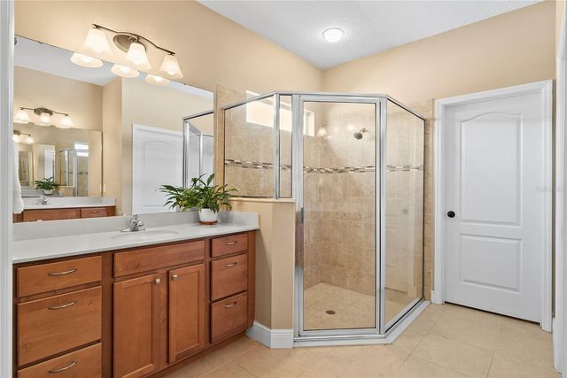 707 GRASSY STONE DRIVE, Winter Garden, FL 34787