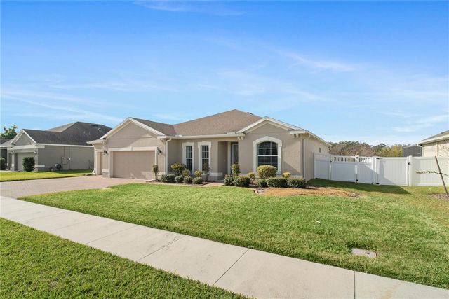 707 GRASSY STONE DRIVE, Winter Garden, FL 34787