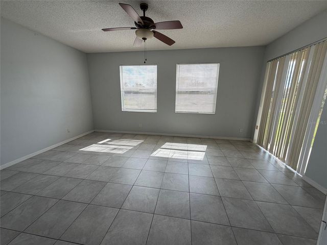 2290 THE OAKS BOULEVARD, Kissimmee, FL 34746