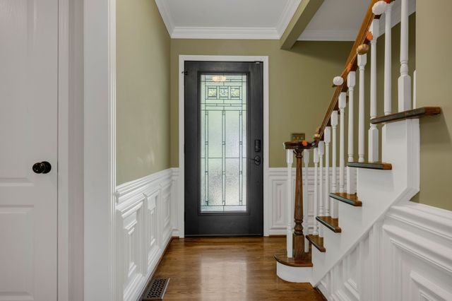 228 Druid Hills Dr, Dickson, TN 37055