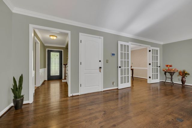 228 Druid Hills Dr, Dickson, TN 37055