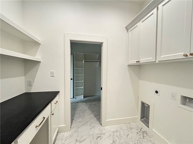 2032 Pebble Bend Drive, College Station, TX 77845